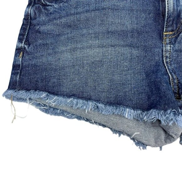 GUESS Vintage-Inspired Frayed Mom Denim Short 25 - Picture 8 of 10